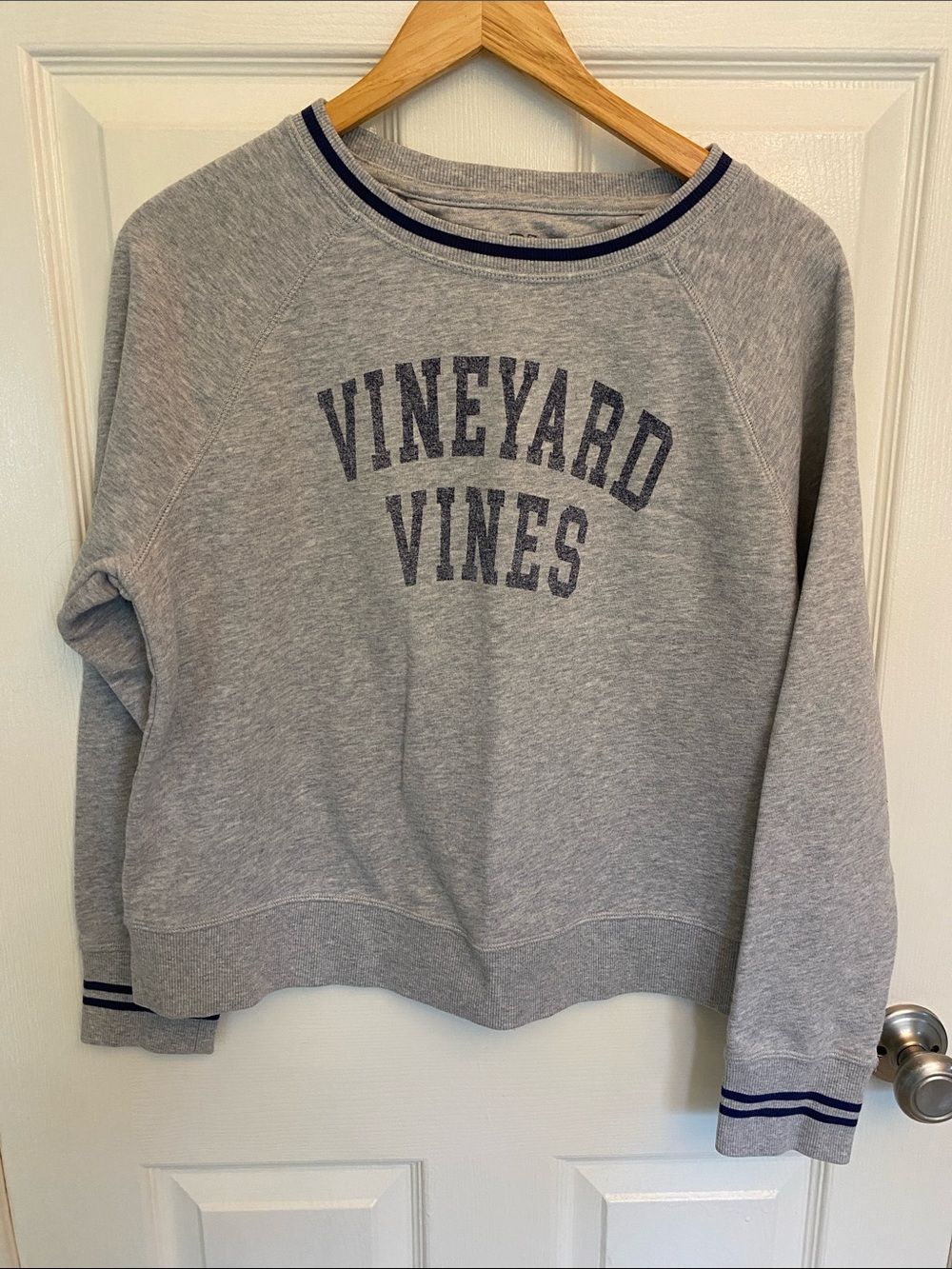 Vineyard Vines Heather Gray Crewneck Sweatshirt with Navy Logo